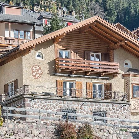 Villa Soldanella Ortisei Exteriör bild