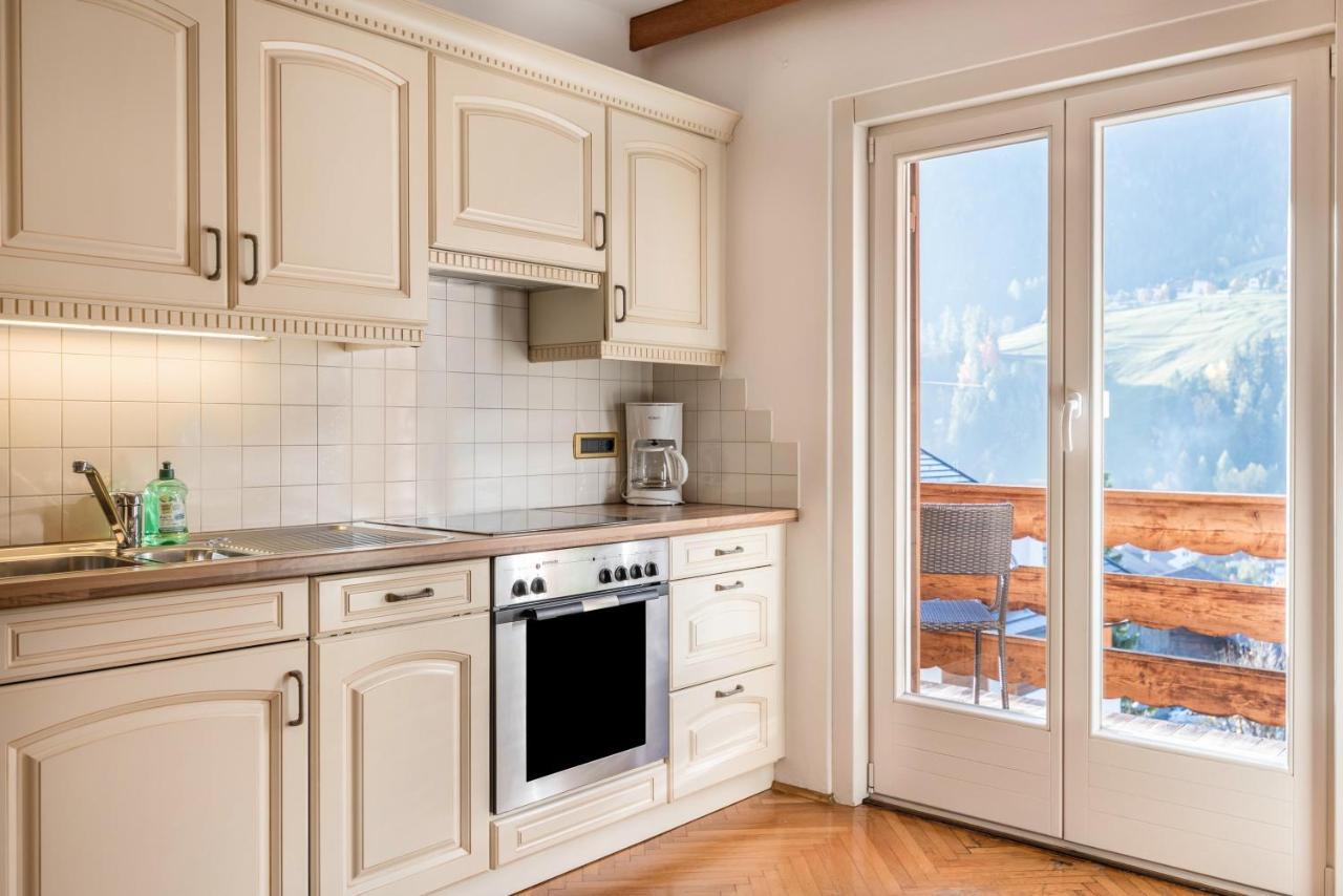 Villa Soldanella Ortisei Exteriör bild